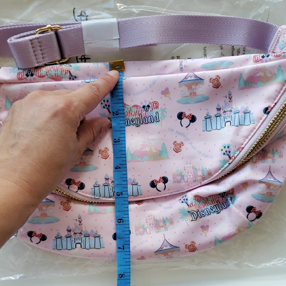 NWT Stoney Clover Lane X Disney Parks Jumbo Fanny Disneyland - Picture 12 of 12